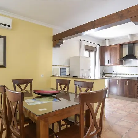 Fuentes Solo Familias 컨트리하우스 콘일데라프론테라