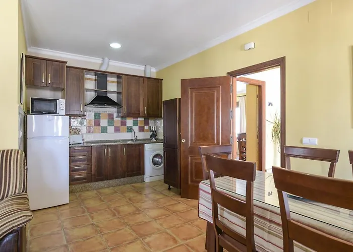 Casa de Campo Fuentes Sólo Familias *